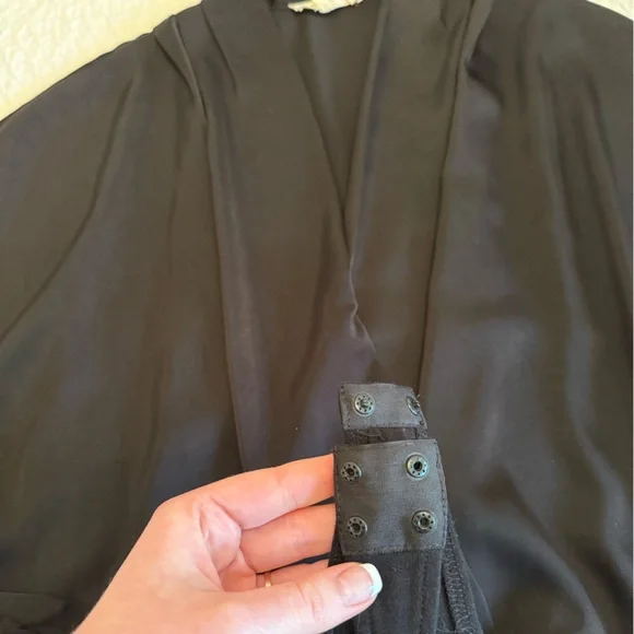 Aiblee Black Surplice Bodysuit - Size Large - Picture 10 of 12